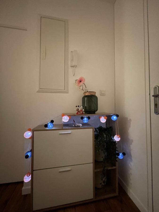 5 Min From Disneyland Cozy Retreat Apartment Montevrain Ngoại thất bức ảnh